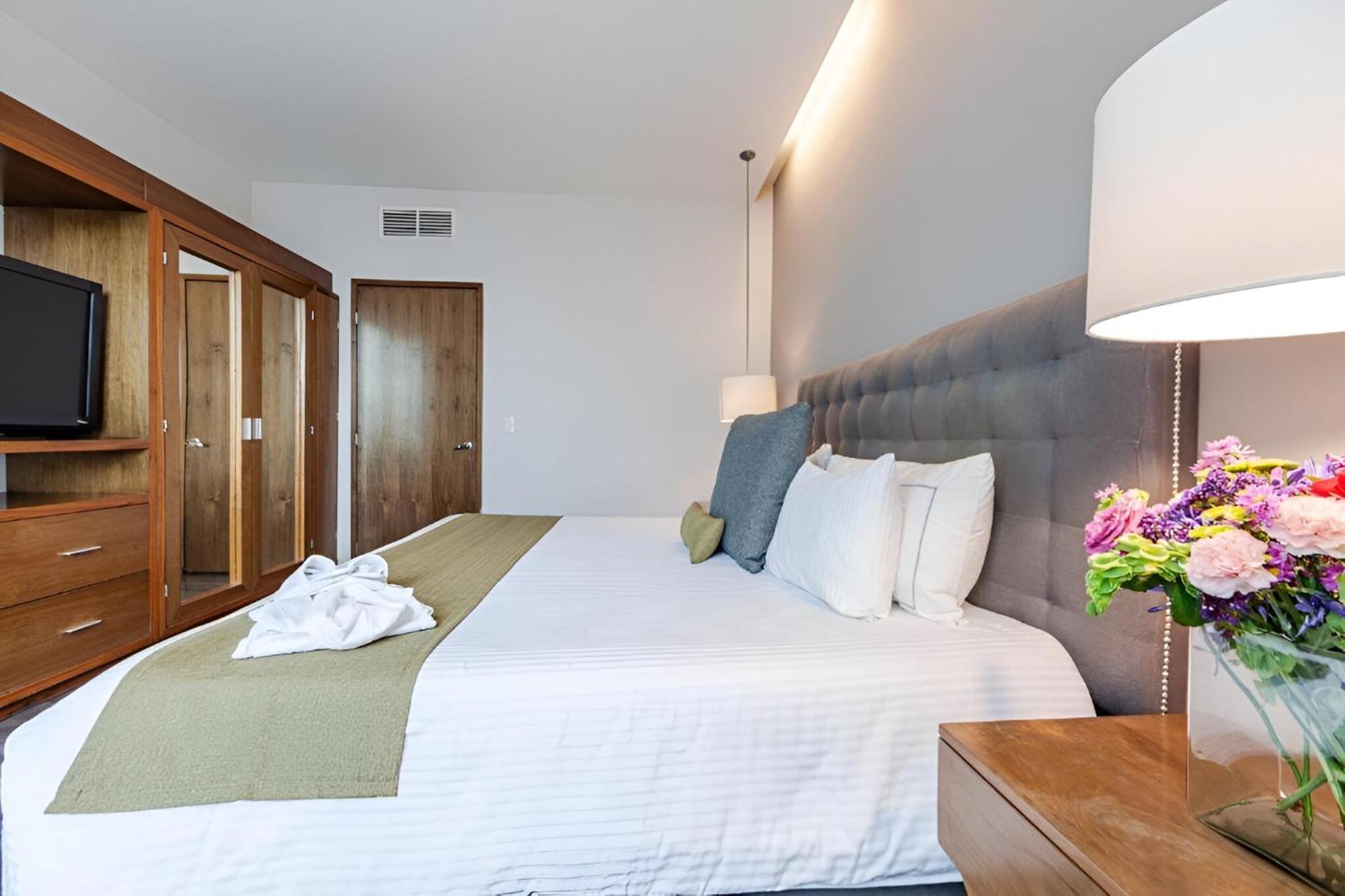 Suites Del Angel メキシコシティ エクステリア 写真