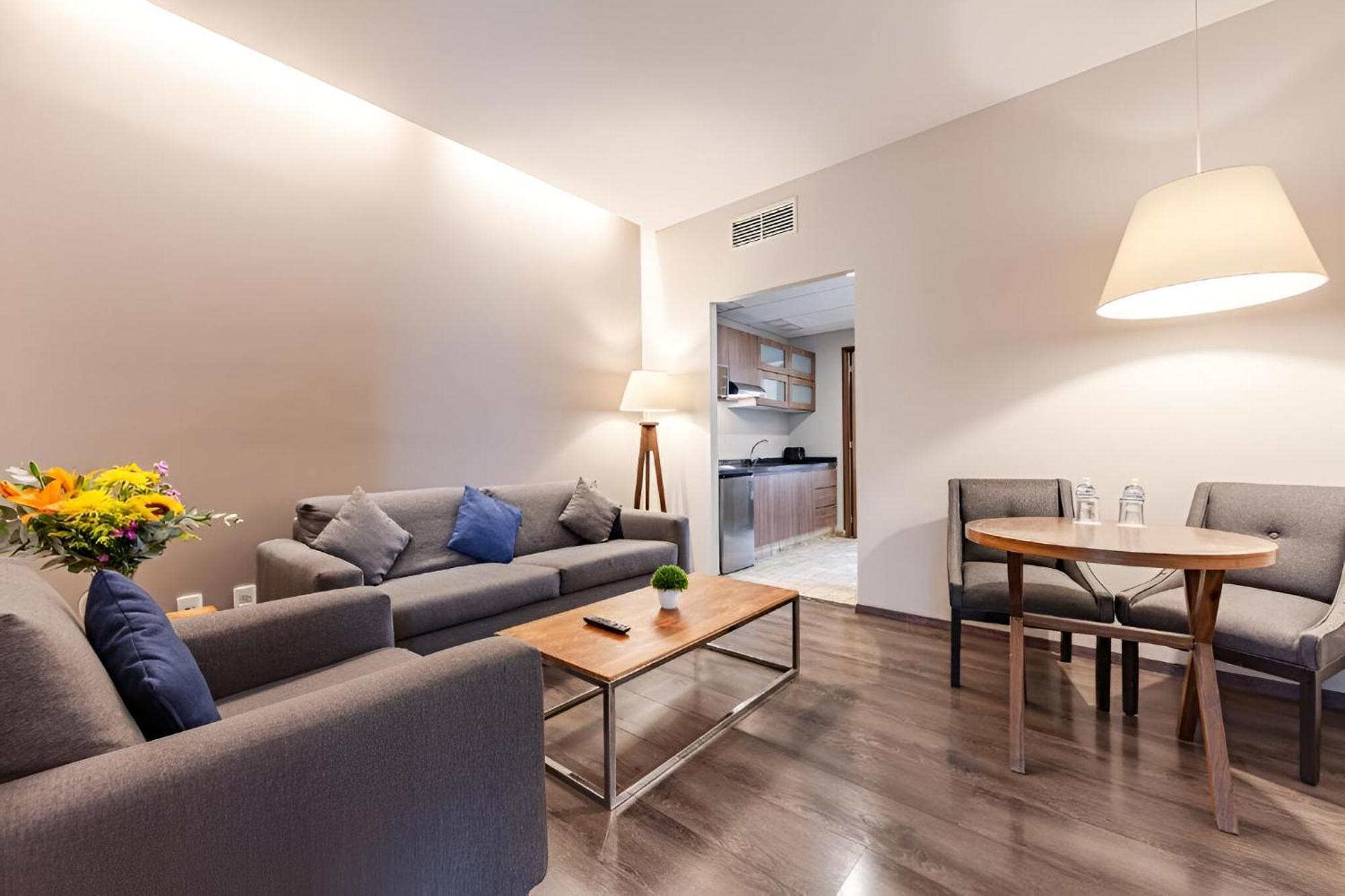 Suites Del Angel メキシコシティ エクステリア 写真